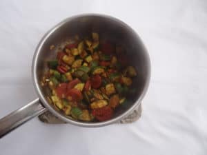 BVF-poelee-courgettes-amandes-chorizo-curry